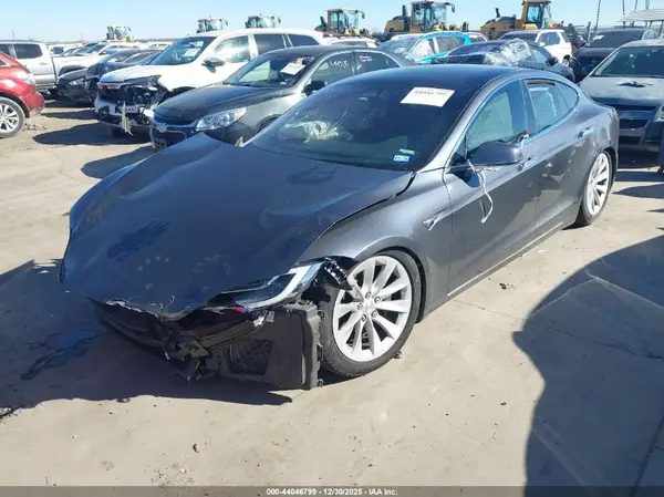 5YJSA1E11HF233797 2017 TESLA MODEL S - Image 2