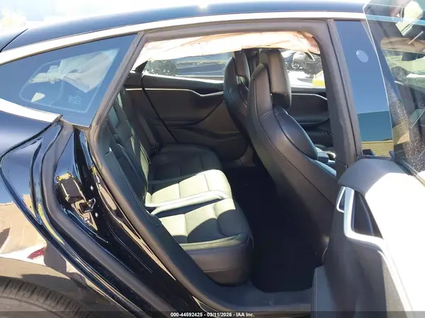 5YJSA1E11HF233864 2017 TESLA MODEL S - Image 8