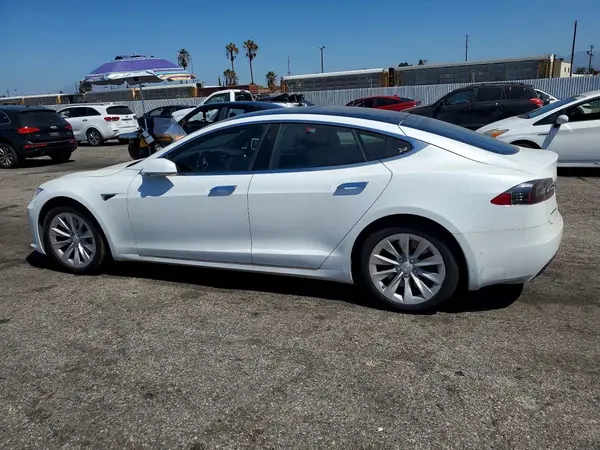 5YJSA1E12HF179698 2017 TESLA MODEL S - Image 2