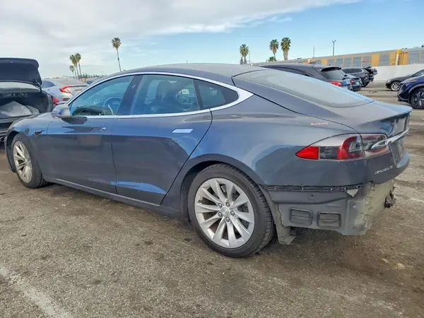 5YJSA1E12HF183203 2017 TESLA MODEL S - Image 2