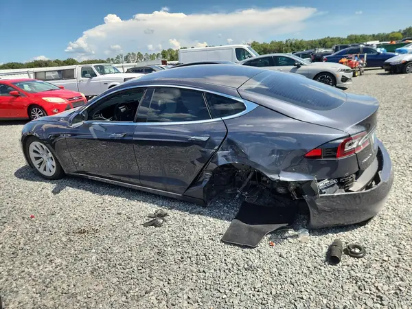 5YJSA1E12HF194363 2017 TESLA MODEL S - Image 2