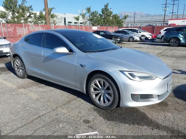 5YJSA1E12HF195741 2017 TESLA MODEL S - Image 1