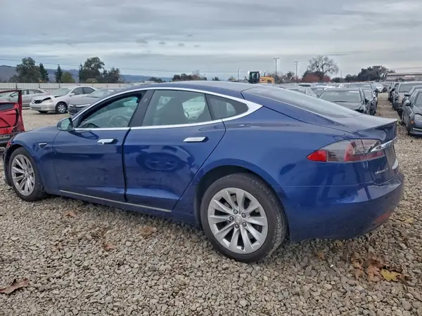 5YJSA1E12HF213610 2017 TESLA MODEL S - Image 2