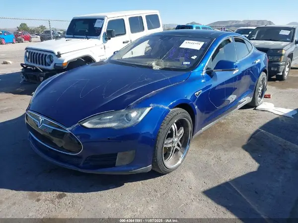 5YJSA1E13GF126023 2016 TESLA MODEL S - Image 2