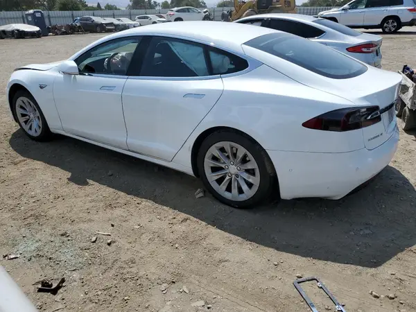 5YJSA1E13GF151472 2016 TESLA MODEL S - Image 2