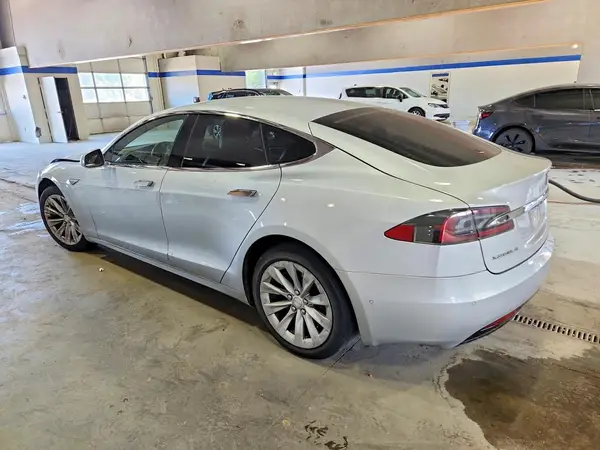 5YJSA1E13GF158504 2016 TESLA MODEL S - Image 2