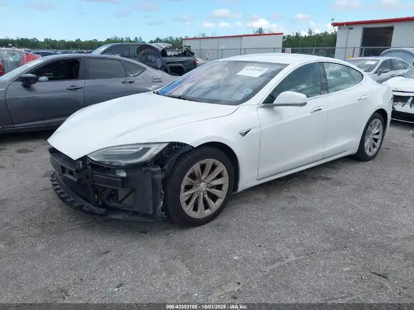 5YJSA1E13GF176212 2016 TESLA MODEL S - Image 2