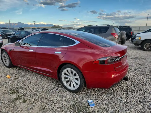 5YJSA1E13HF185557 2017 TESLA MODEL S - Image 2
