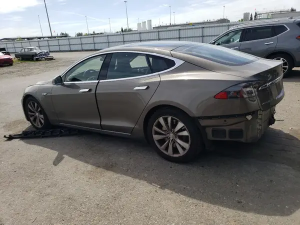 5YJSA1E14GF131506 2016 TESLA MODEL S - Image 2