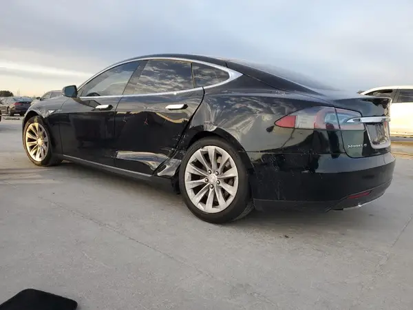 5YJSA1E14GF133904 2016 TESLA MODEL S - Image 2