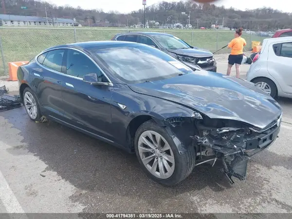 5YJSA1E14GF157118 2016 TESLA MODEL S - Image 1