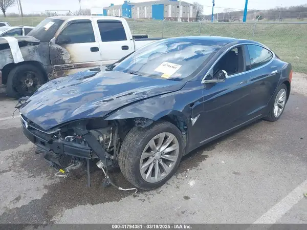5YJSA1E14GF157118 2016 TESLA MODEL S - Image 2