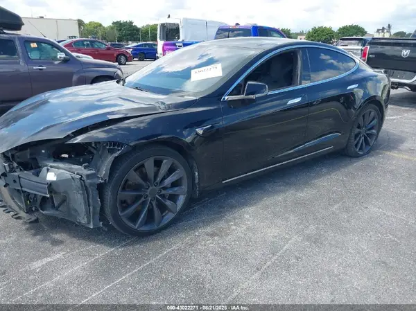5YJSA1E14GF174663 2016 TESLA MODEL S - Image 2