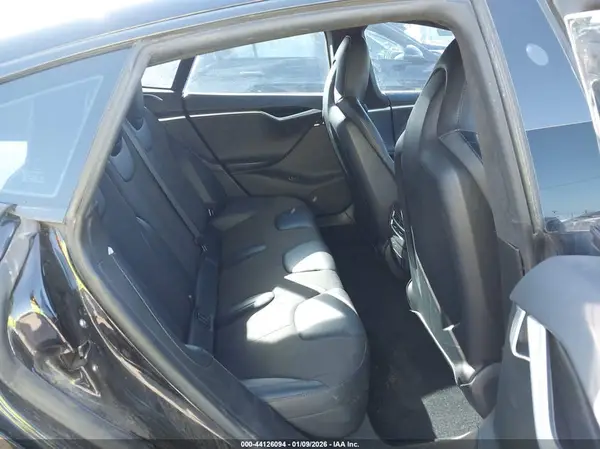 5YJSA1E14GF176672 2016 TESLA MODEL S - Image 8