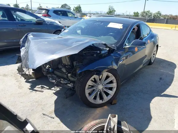 5YJSA1E14HF185812 2017 TESLA MODEL S - Image 2