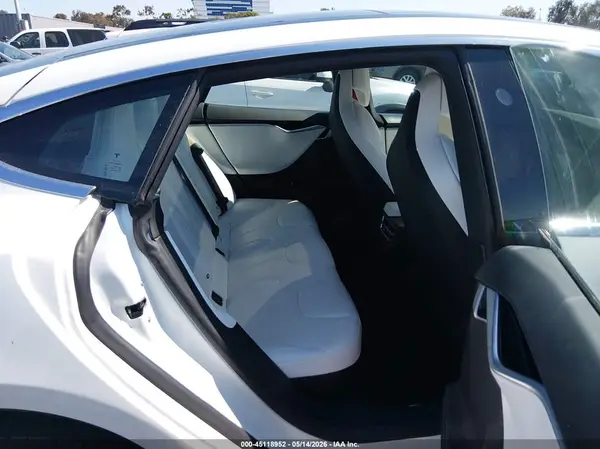5YJSA1E14HF186913 2017 TESLA MODEL S - Image 8
