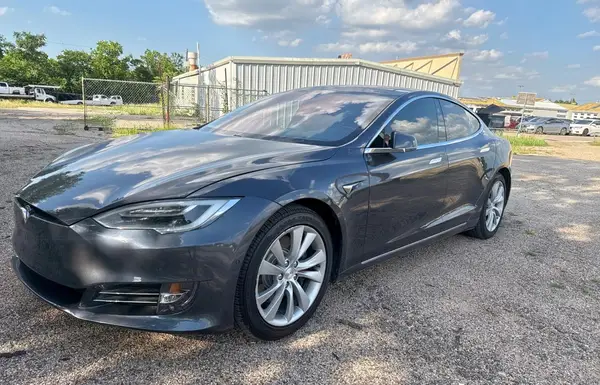 5YJSA1E14HF195384 2017 TESLA MODEL S - Image 2