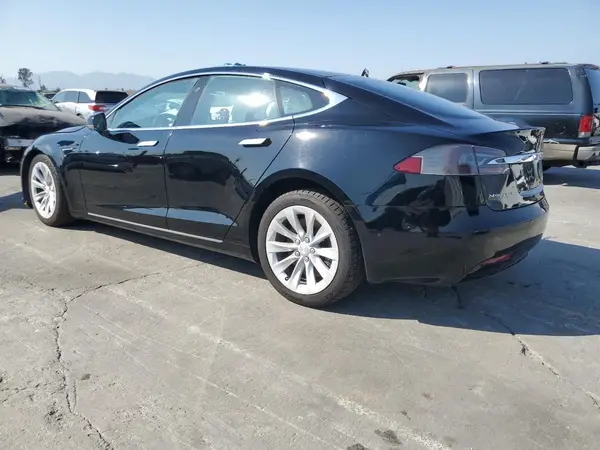 5YJSA1E14HF209736 2017 TESLA MODEL S - Image 2