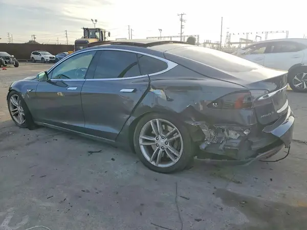 5YJSA1E15GF125181 2016 TESLA MODEL S - Image 2