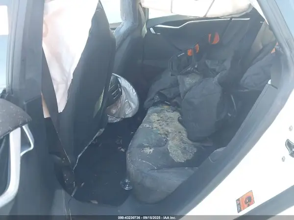 5YJSA1E15GF130672 2016 TESLA MODEL S - Image 8