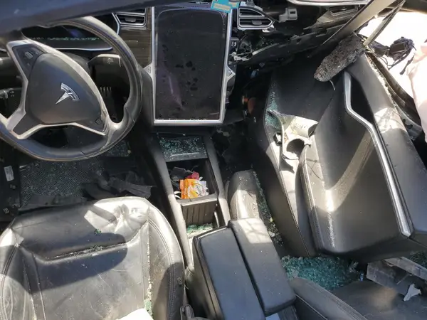 5YJSA1E15GF133927 2016 TESLA MODEL S - Image 8