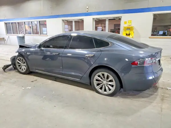 5YJSA1E15GF147987 2016 TESLA MODEL S - Image 2