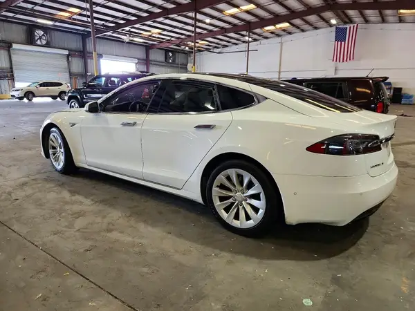 5YJSA1E15GF153191 2016 TESLA MODEL S - Image 2