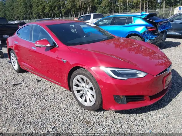 5YJSA1E15HF185365 2017 TESLA MODEL S - Image 1