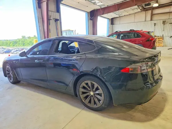 5YJSA1E15HF202746 2017 TESLA MODEL S - Image 2