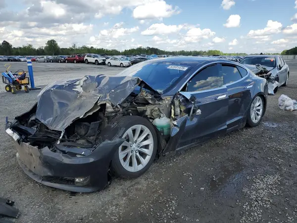 5YJSA1E15HF225220 2017 TESLA MODEL S - Image 1