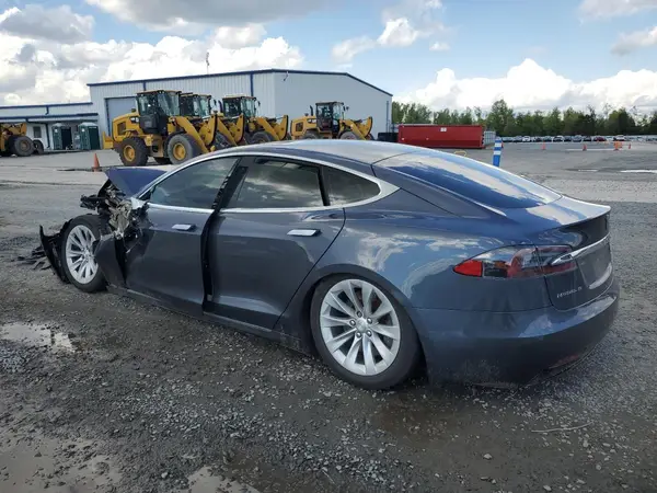 5YJSA1E15HF225220 2017 TESLA MODEL S - Image 2