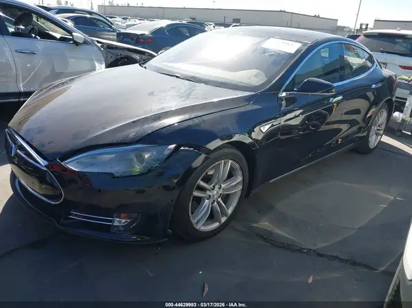 5YJSA1E16GF124217 2016 TESLA MODEL S - Image 2