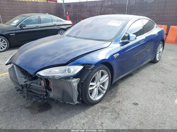 5YJSA1E16GF129921 2016 TESLA MODEL S - Image 2