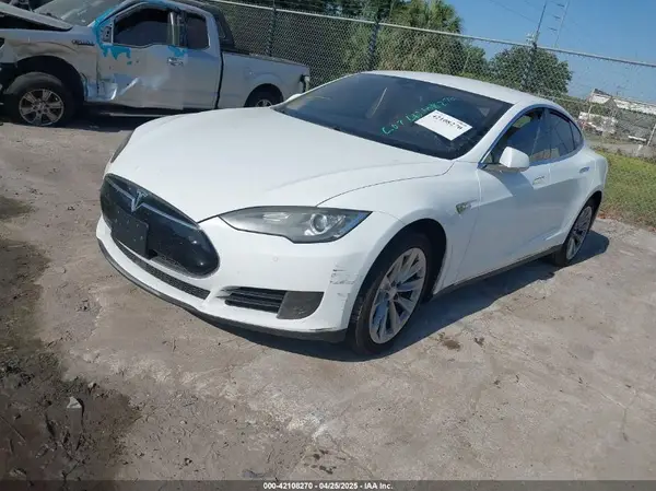 5YJSA1E16GF129997 2016 TESLA MODEL S - Image 2