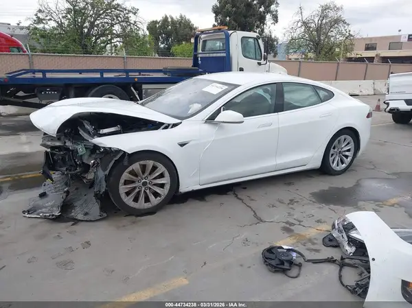 5YJSA1E16GF146993 2016 TESLA MODEL S - Image 2