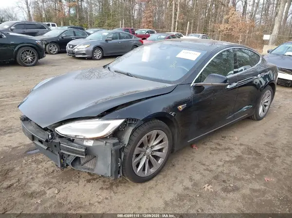 5YJSA1E16GF148551 2016 TESLA MODEL S - Image 2