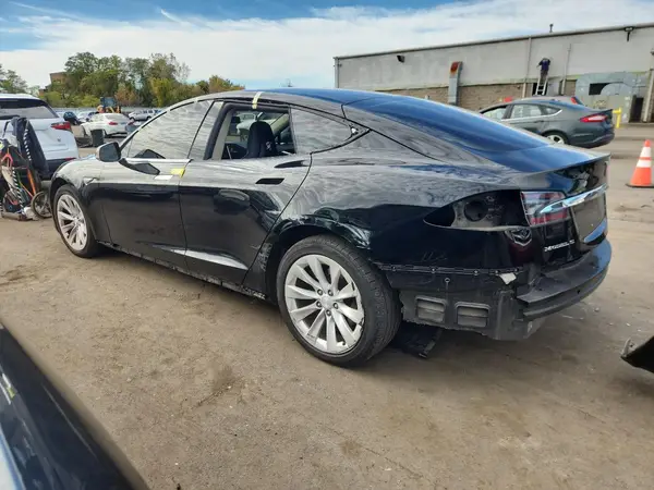 5YJSA1E16GF159467 2016 TESLA MODEL S - Image 2