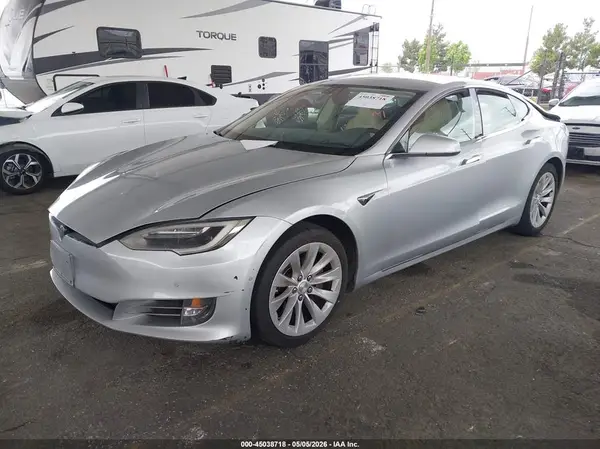 5YJSA1E16GF176656 2016 TESLA MODEL S - Image 2