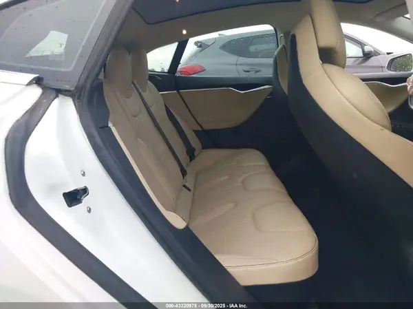 5YJSA1E16HF178893 2017 TESLA MODEL S - Image 8