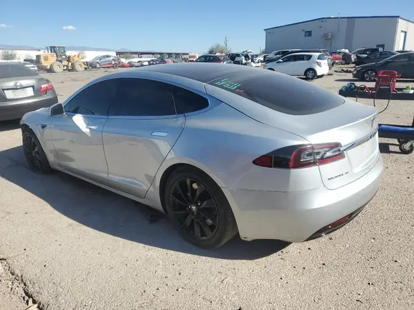 5YJSA1E16HF206532 2017 TESLA MODEL S - Image 2