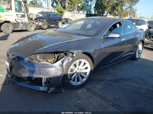5YJSA1E16HF213514 2017 TESLA MODEL S - Image 2