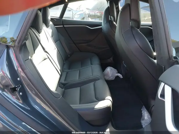 5YJSA1E16HF213514 2017 TESLA MODEL S - Image 8