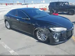 5YJSA1E16HF213979 2017 TESLA MODEL S