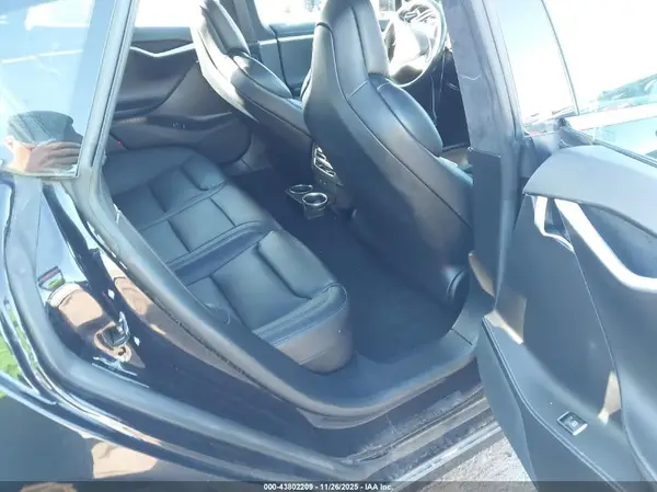5YJSA1E16HF217627 2017 TESLA MODEL S - Image 8