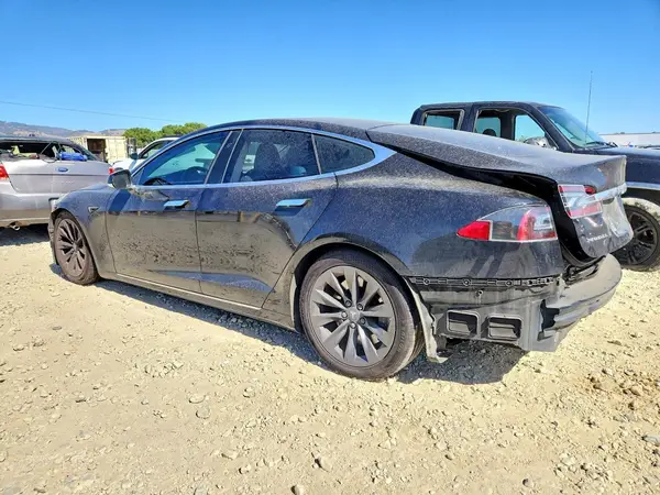 5YJSA1E16HF225971 2017 TESLA MODEL S - Image 2