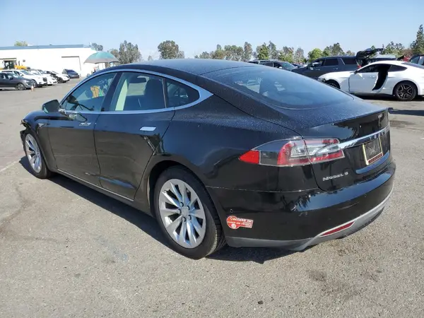 5YJSA1E17GF133685 2016 TESLA MODEL S - Image 2