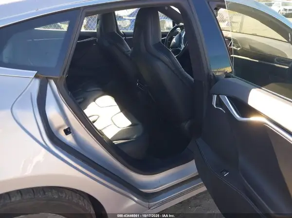 5YJSA1E17GF150972 2016 TESLA MODEL S - Image 8