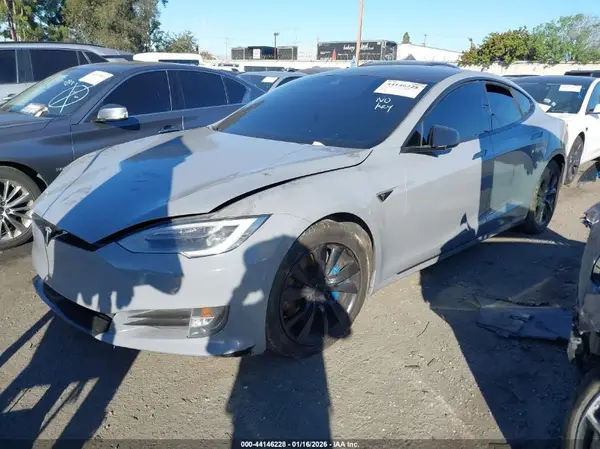 5YJSA1E17GF151684 2016 TESLA MODEL S - Image 2