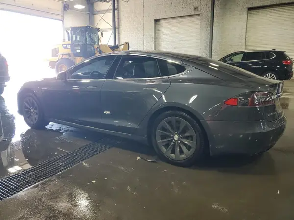 5YJSA1E17GF157128 2016 TESLA MODEL S - Image 2