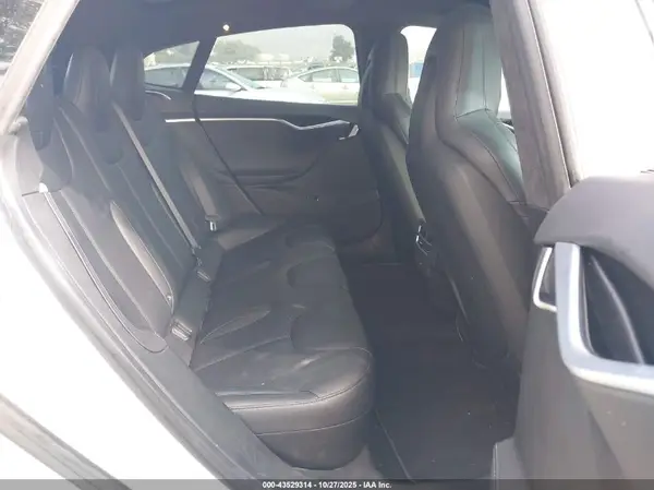 5YJSA1E17HF176375 2017 TESLA MODEL S - Image 8